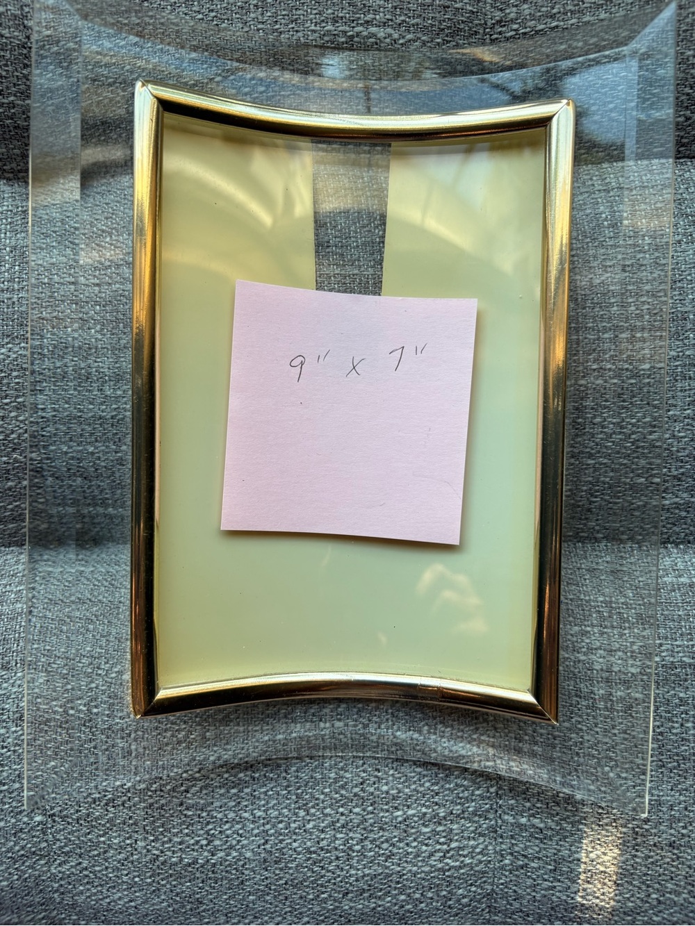 Curved Accent Picture Frame - Gold